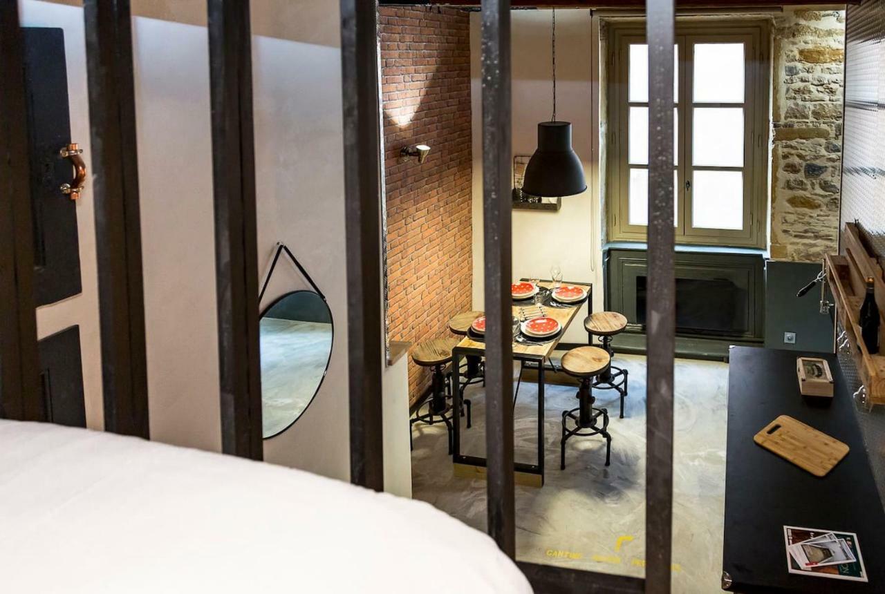 Small Factory Apartment Lyon Luaran gambar
